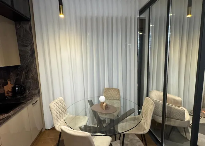 First Class 2 * 즐라티보