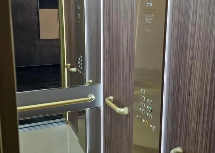 First Class 2 즐라티보