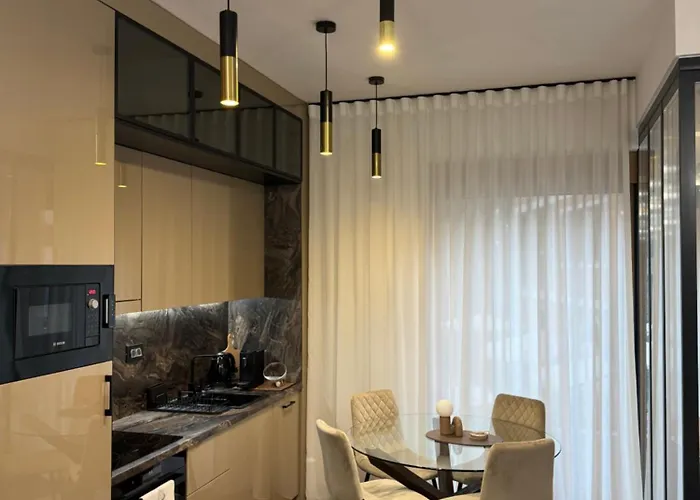 First Class 2 아파트